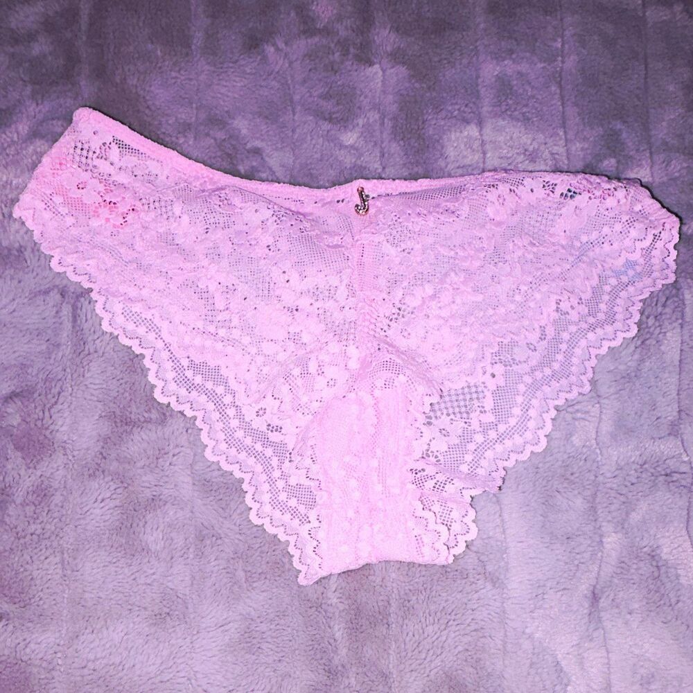 Women’s Juicy Couture Pink Floral Lace Cheeky Panty Size M NWT A1